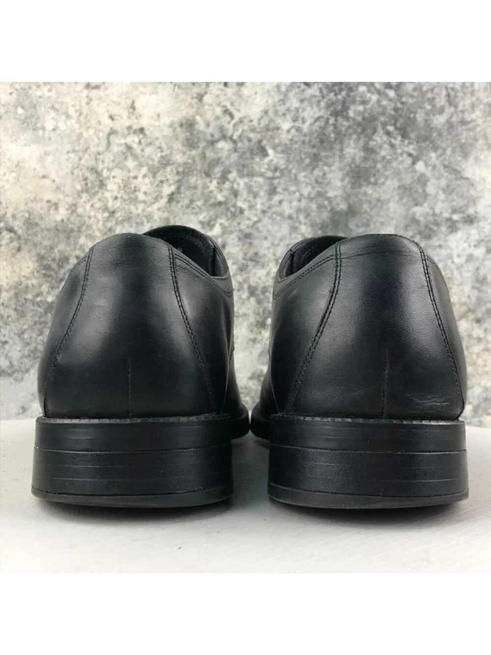 Cole Haan men modern